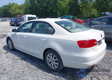 2013 Volkswagen Jetta 2.5L Se из США, поврежденный, VIN 3VWDP7AJXDM356033